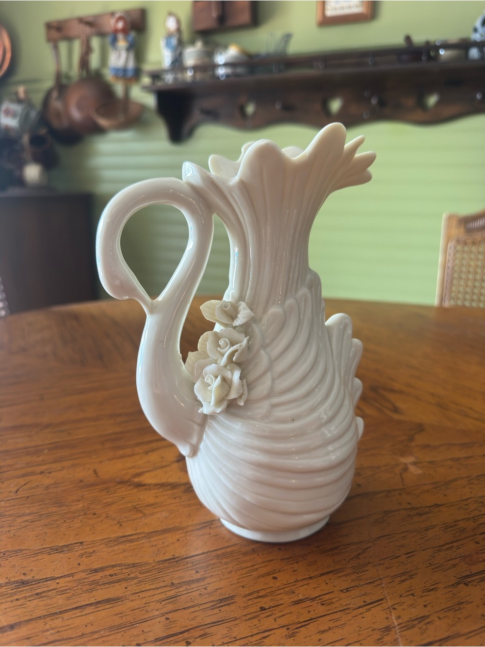 Vintage Swan Vase with Roses – White Ceramic Floral Urn
